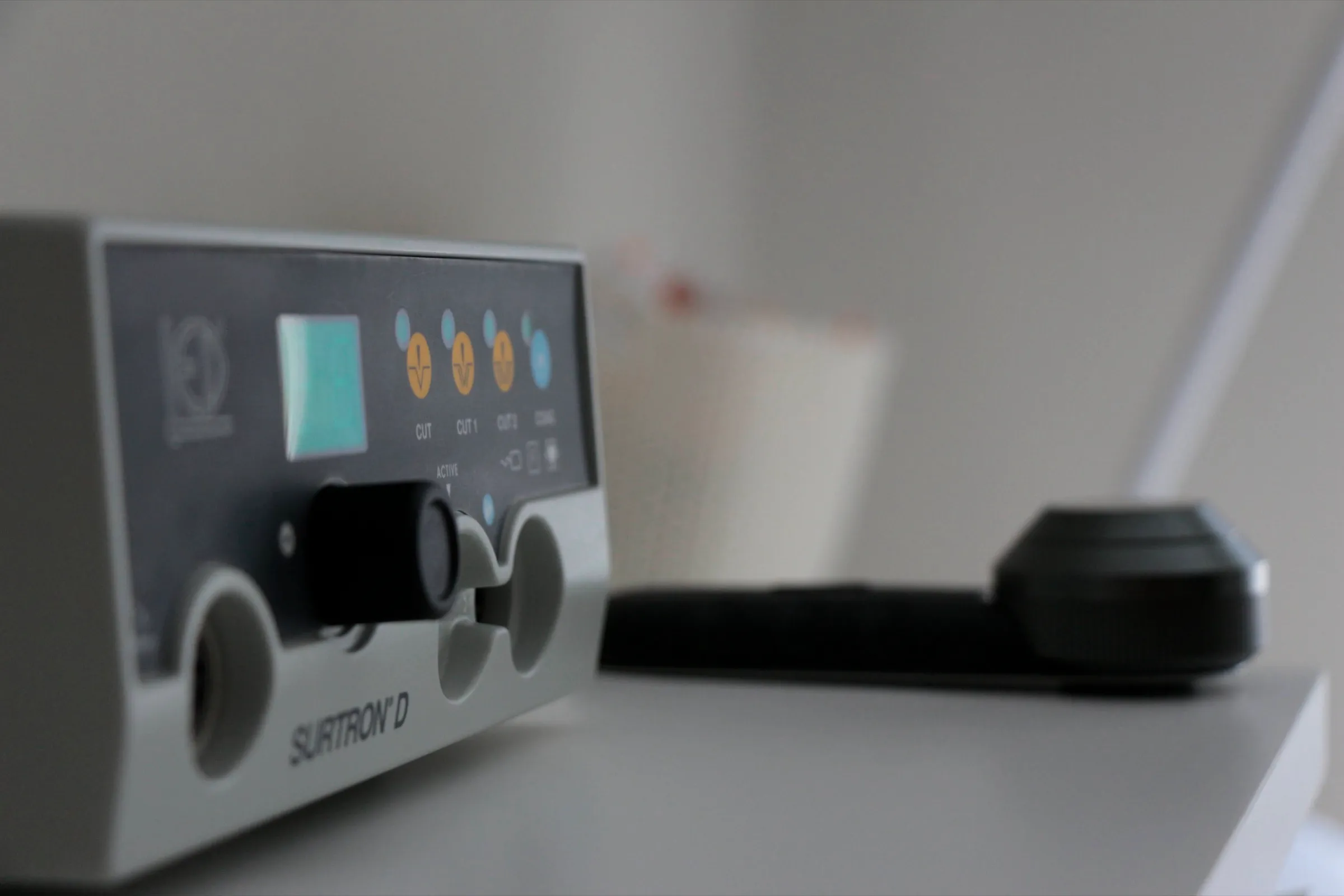 Elektrosebészeti készülék a rendelőben
